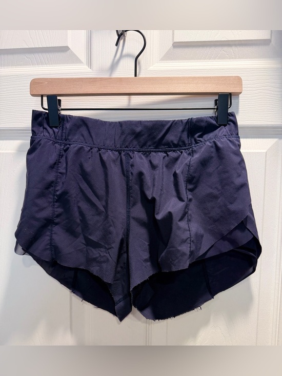 Lululemon Speed Up Scallop Hem Lined Shorts Black Mid Rise Women’s 14 in waist - Picture 2 of 6